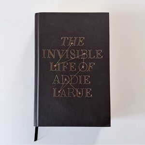 SIGNED The Invisible Life of Addie LaRue by V.E. Schwab Owlcrate Exclusive NWOT